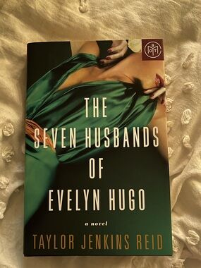 The Seven Husbands of Evelyn Hugo by Taylor Jenkins Reid - Emerald Cover